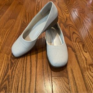 Fanfares linen wedge. Worn once. EUC Size 10